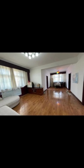 房屋布局合理，適合一家人居住。
